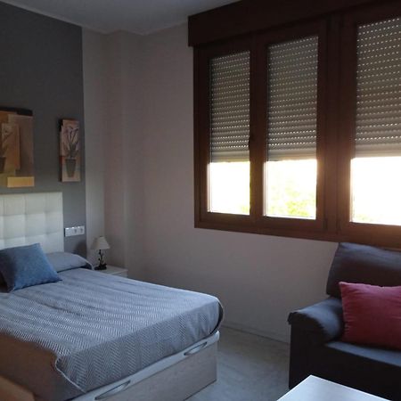 Fibes Lux Sevilla Este. מראה חיצוני תמונה