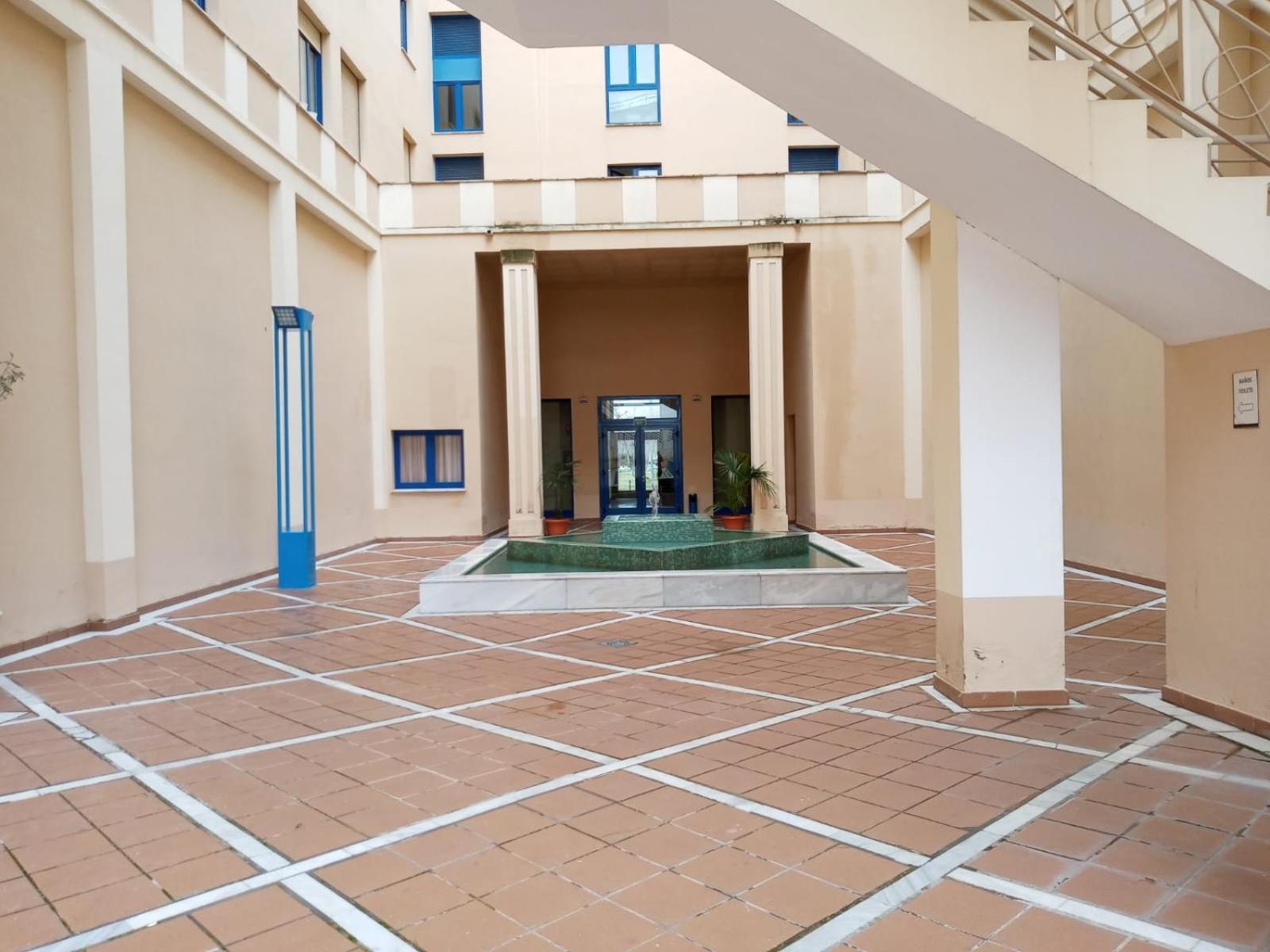 Fibes Lux Sevilla Este. מראה חיצוני תמונה